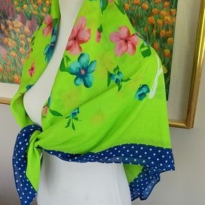 HOLLISTER SCARF WRAP!